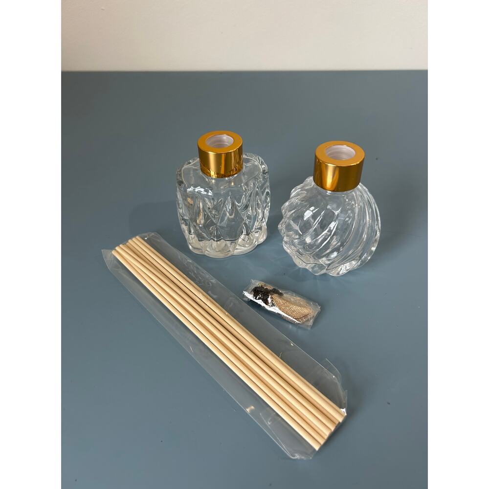Glass bottle Reed diffuser set of two refillable never used